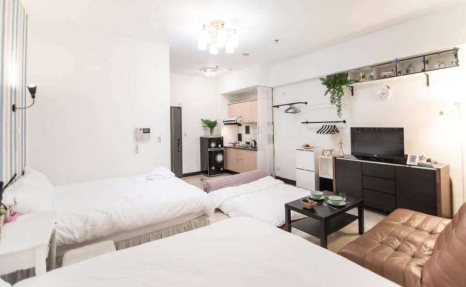 CD4. 5 mins to Ximen MRT 2-6ppl Apartment in Taipei City