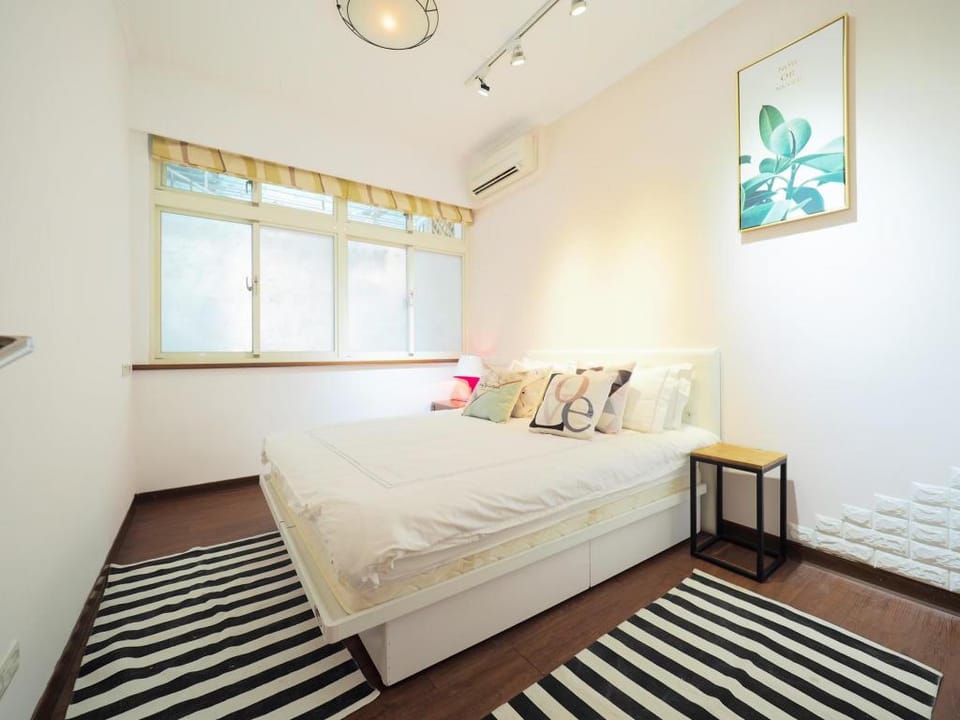 END/敦三 Apartment in Taipei City
