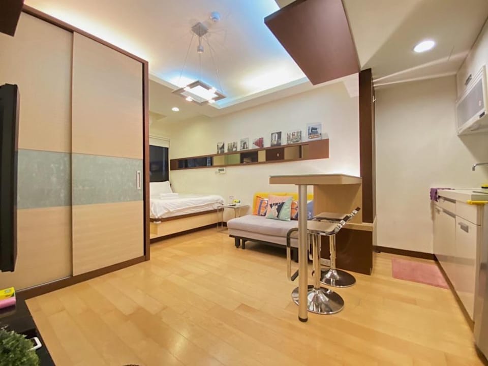 Sophisticated stay 在這精緻空間(敦402)/網頁地標跑掉/住宿位置是在忠孝敦化 Apartment in Taipei City