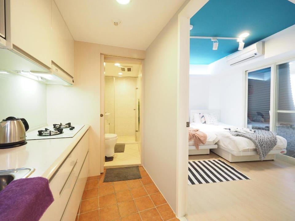 END/大萬 Apartment in Taipei City