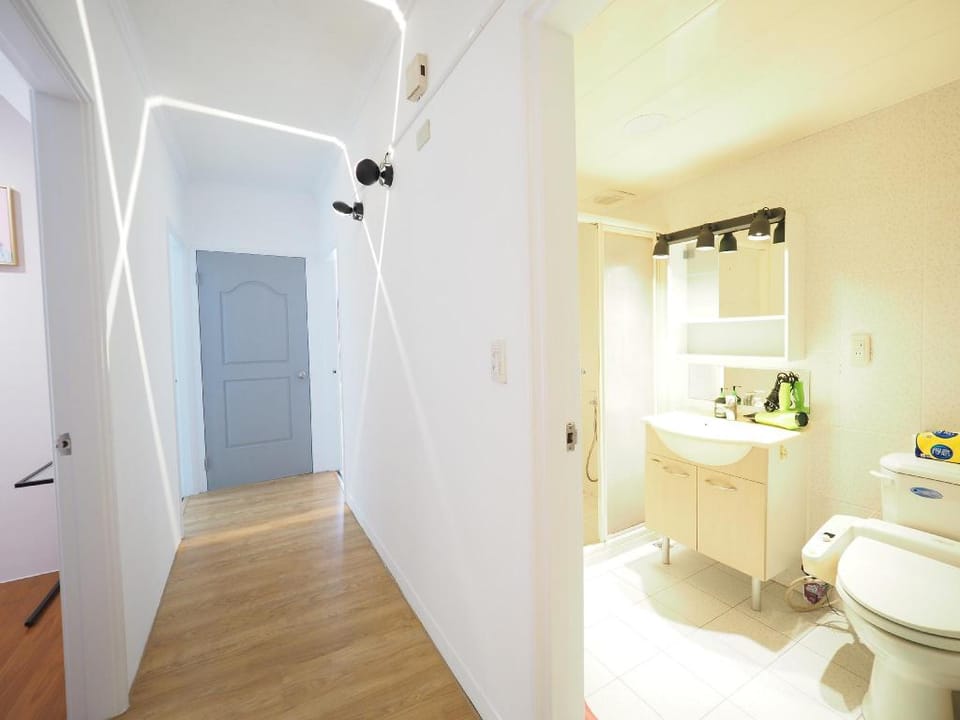 END/遼寧 Apartment in Taipei City