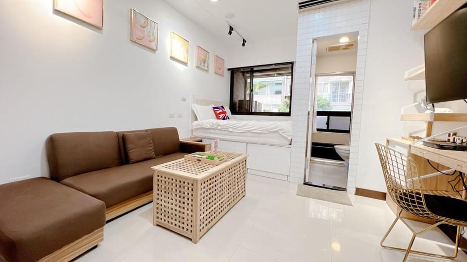 Comforting space 在這溫馨居所(敦201) Apartment in Taipei City