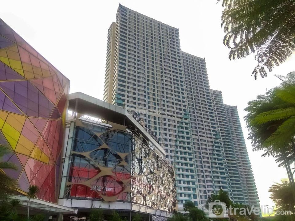 Modern 2BR Grand Kamala Lagoon Apt By Travelio Apartment in West Java