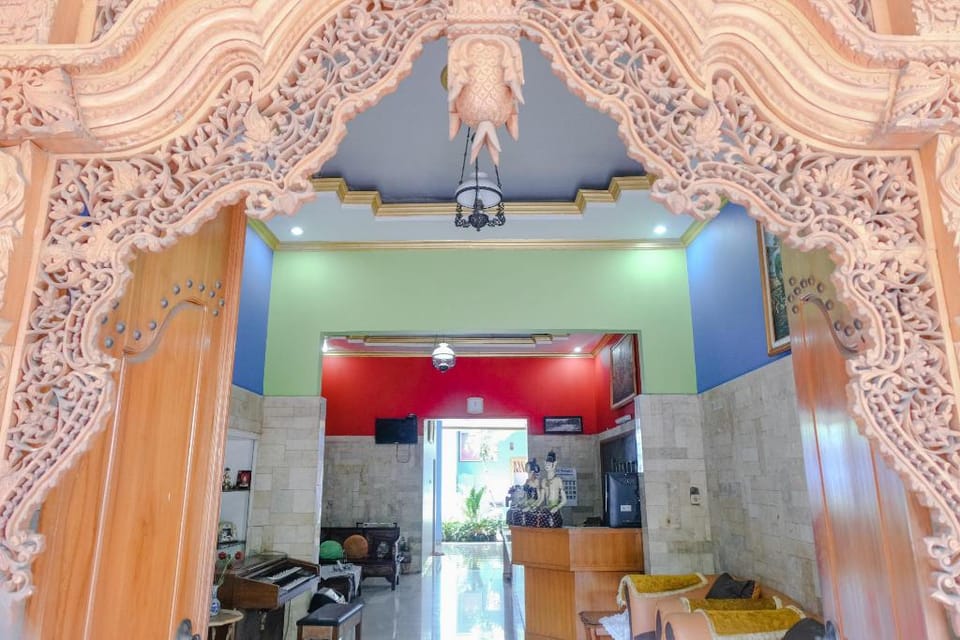 Hotel O Guest House Amalia Malang Hotel in East Java