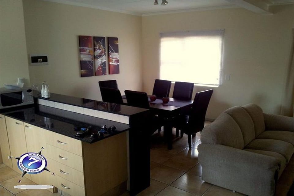 Neat, cosy & safe 2 bed 2 bath Sunninghill Loft! Apartment in Sandton