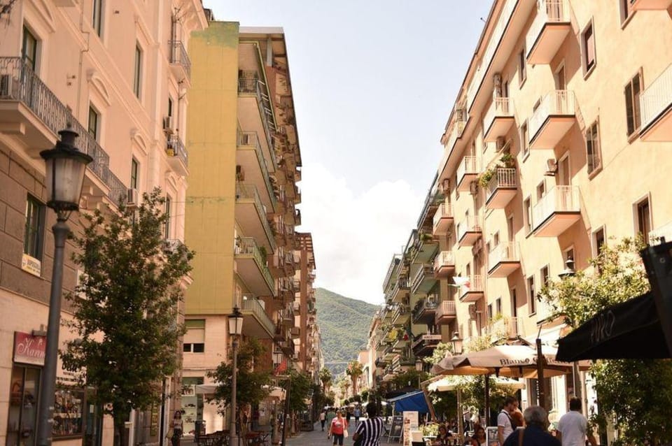 B&B Portafortuna Lucky charm Bed and Breakfast in Salerno
