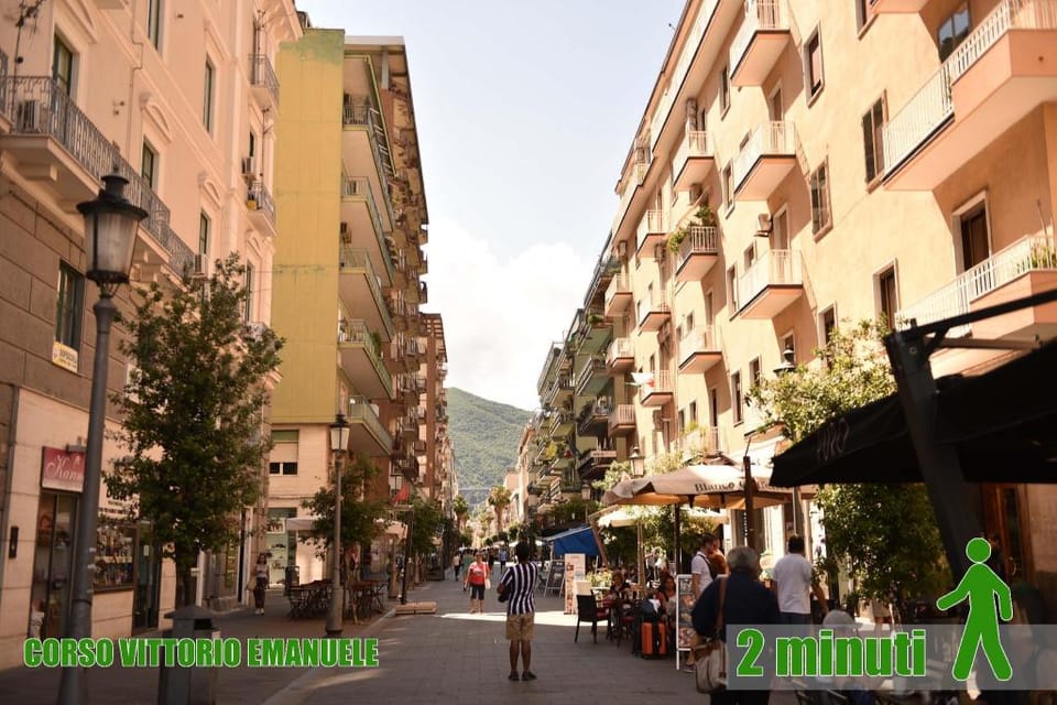 B&B Portafortuna Lucky charm Bed and Breakfast in Salerno