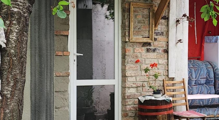 Authentic townhouse Apartment in Chișinău