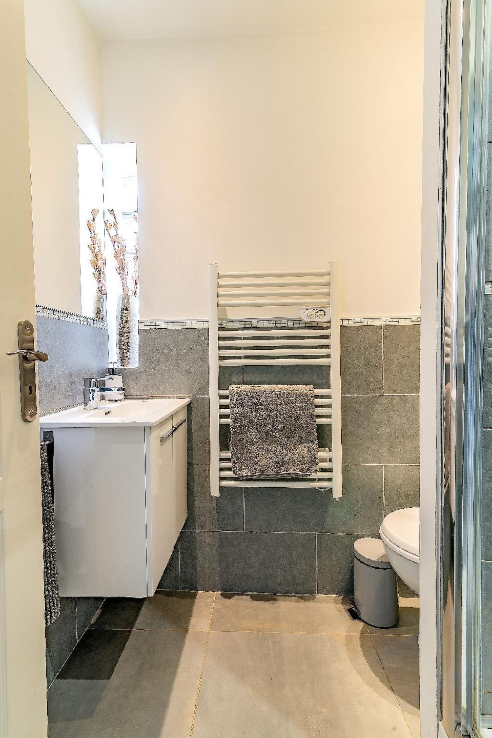 Studio Near Pont d'Avignon & Palais des Papes P2 Apartment in Avignon
