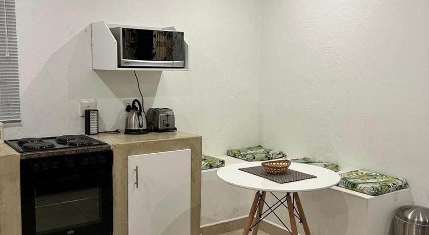 Sweet Home Alibama Apartment in South Africa