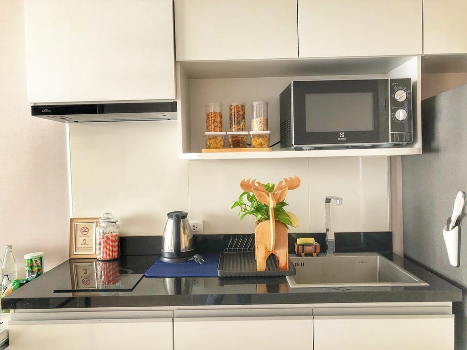 Cozy Space at Hippest St. In Chaingmai Apartment in Chiang Mai