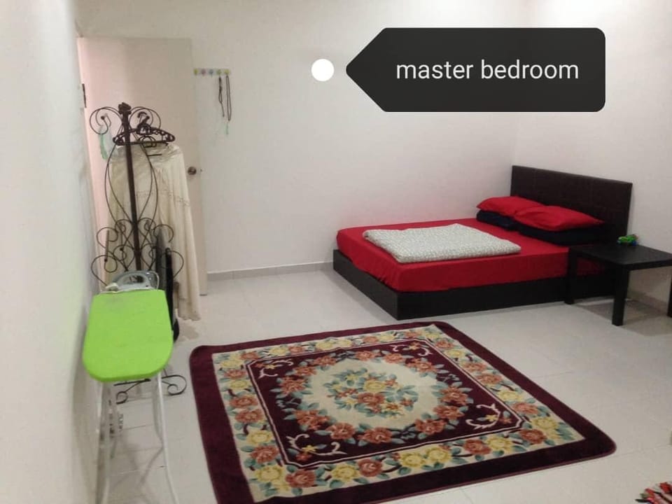 Almai Homestay batu 4 Vacation rental in Port Dickson