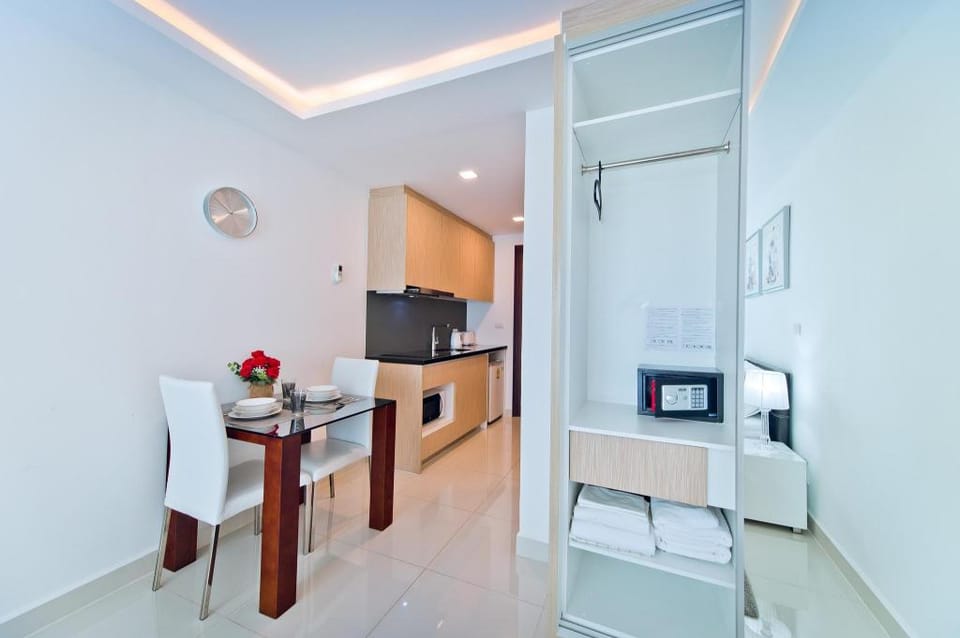 Jomtien Beach Apartments Apartment in Pattaya City