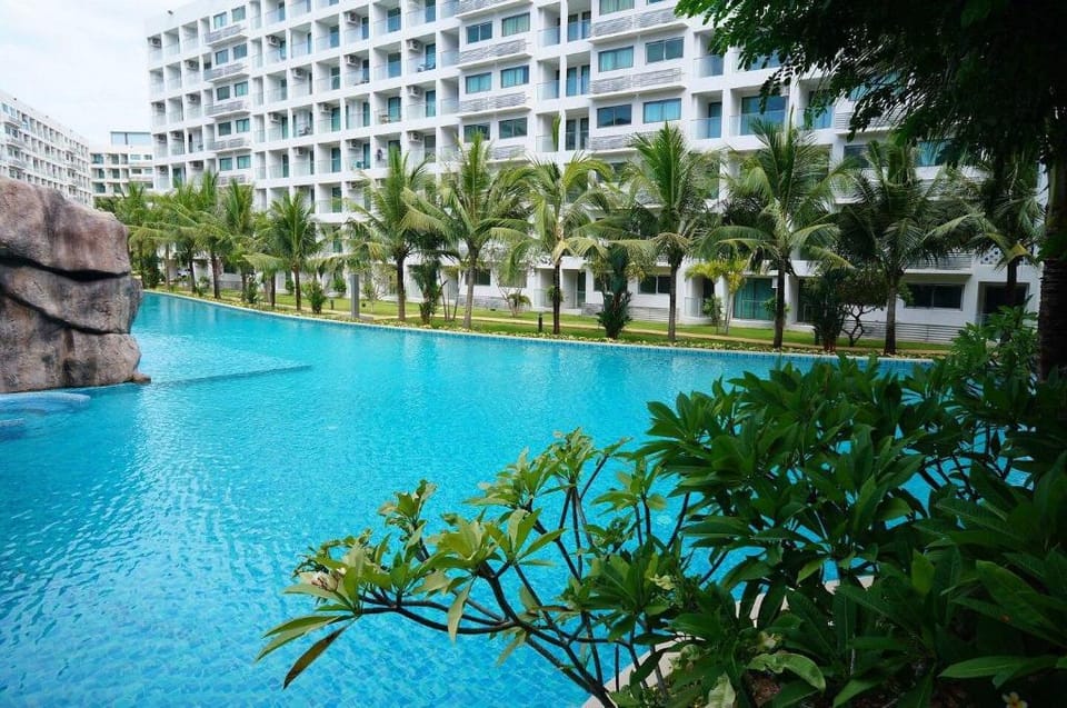 Jomtien Beach Apartments Apartment in Pattaya City