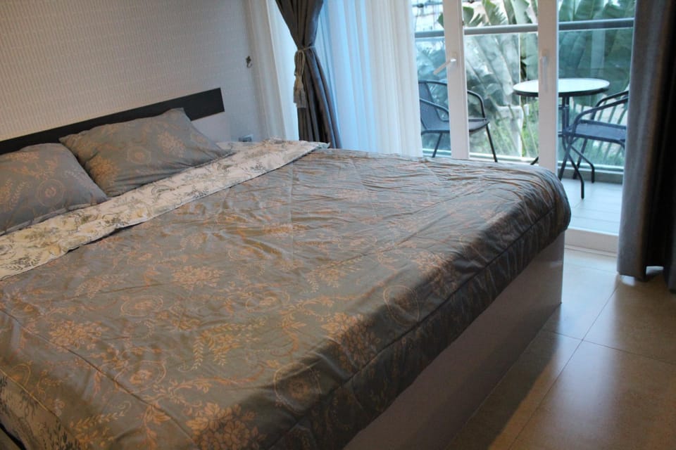 CENTARA B2 FREE POOL 2 STUDIO 6pax near WALKING ST Apartment in Pattaya City