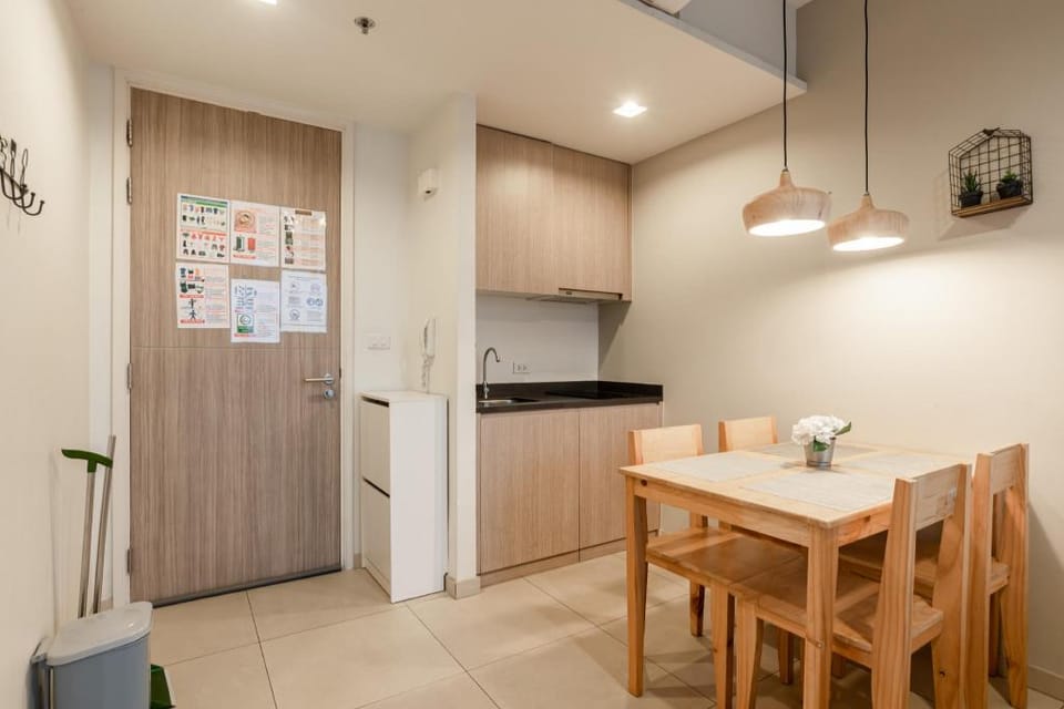 Modern Stunning 20F 5 star Condo South Pattaya Apartment in Pattaya City