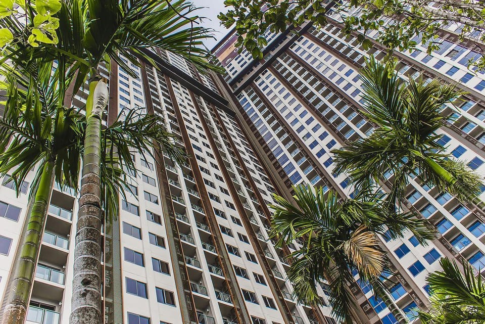 Amazing Sea View Family 2BR Unixx/Pool/Gym/Netflix Apartment in Pattaya City