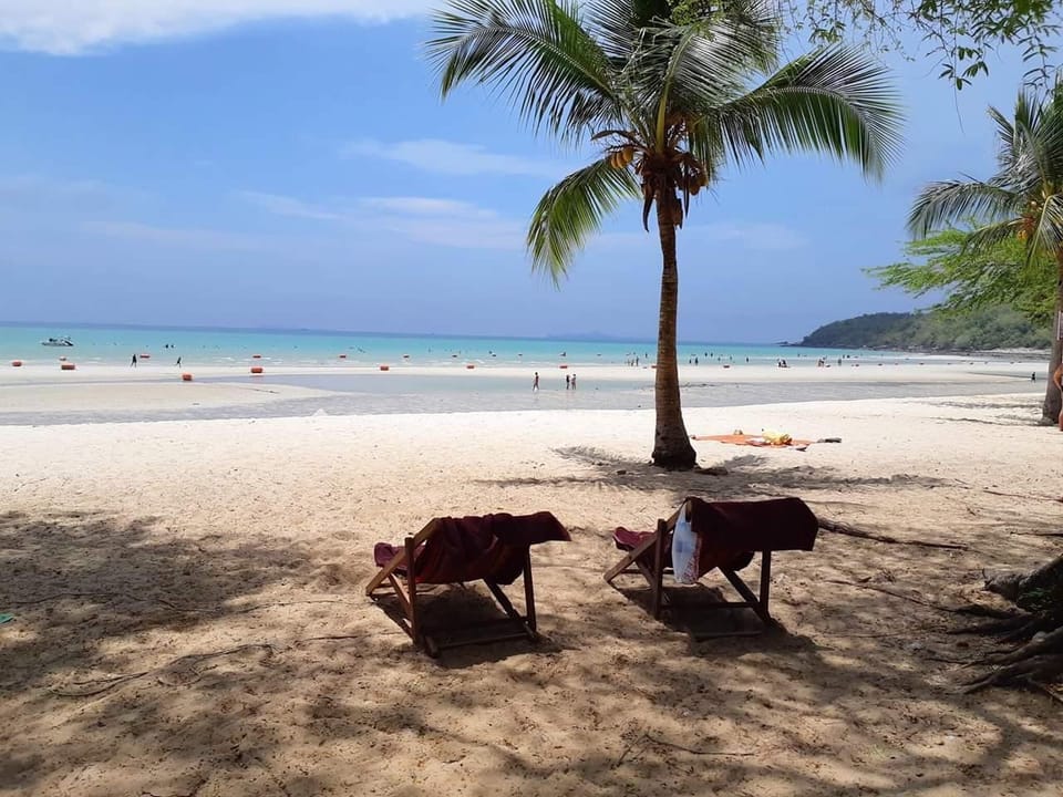 PHACHAREE GUEST HOUSE BANGSARAY Apartment in Chon Buri Changwat