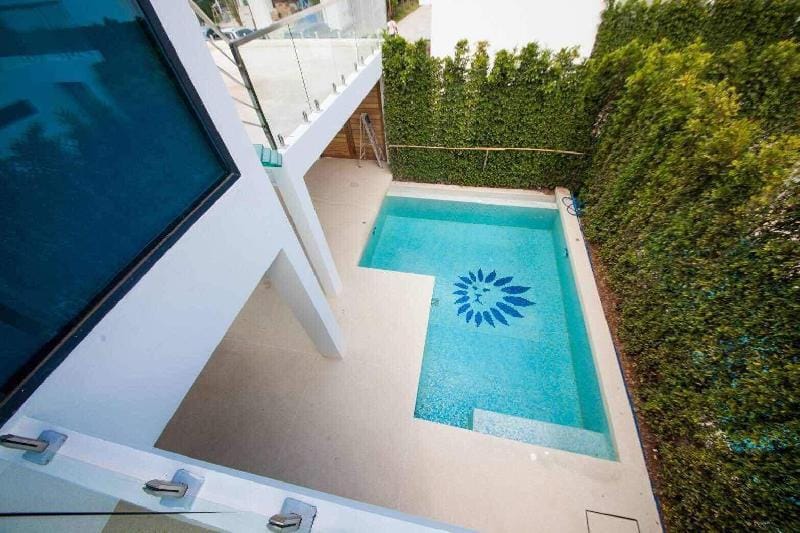 Seven Bedrooms Double Pool Luxury Villa Villa in Pattaya City