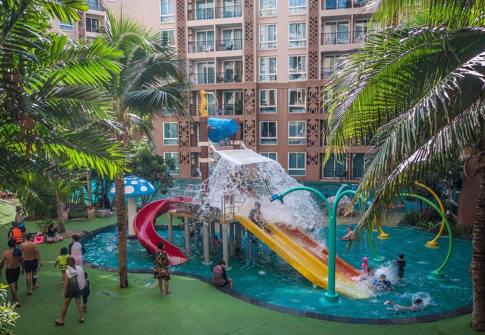 Atlantis Condo Resort Jomtien by ABG Apartment in Pattaya City