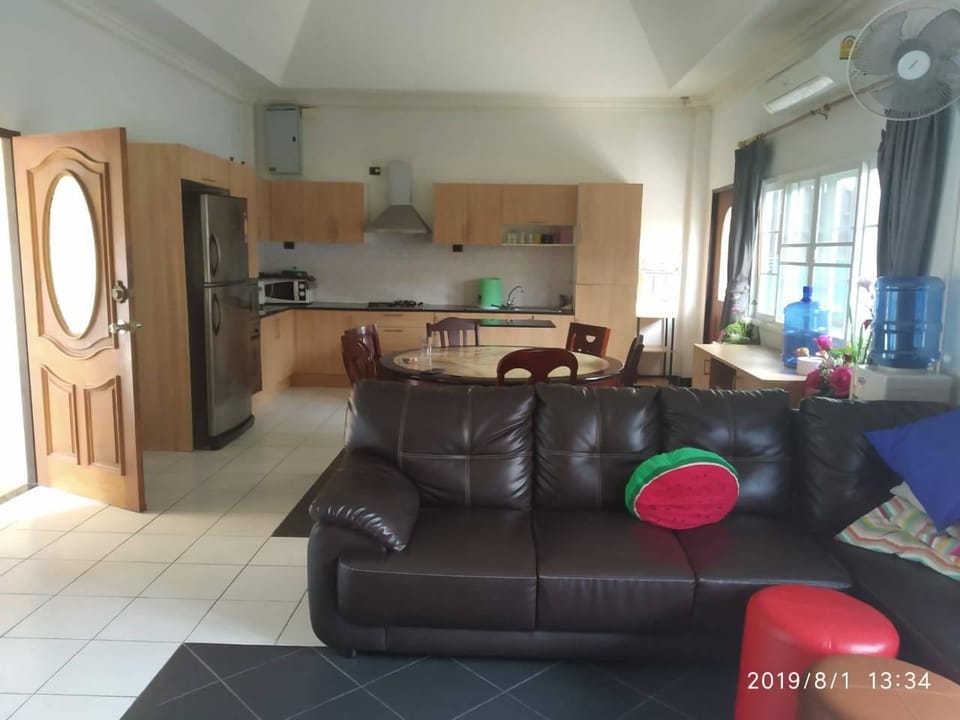 Dream Land Villa Villa in Pattaya City