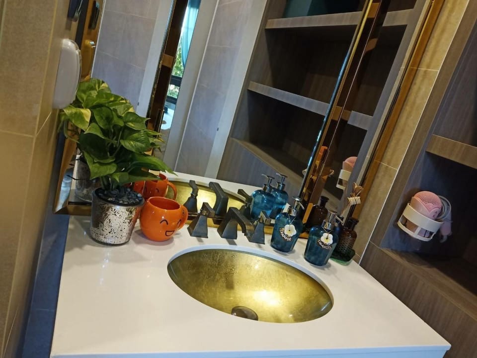 Penthouses Espana 1Bedroom Pattaya Apartment in Pattaya City