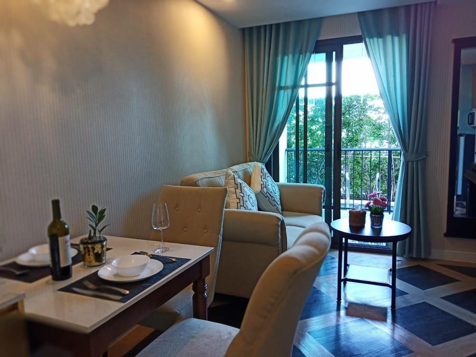 Penthouses Espana 1Bedroom Pattaya Apartment in Pattaya City