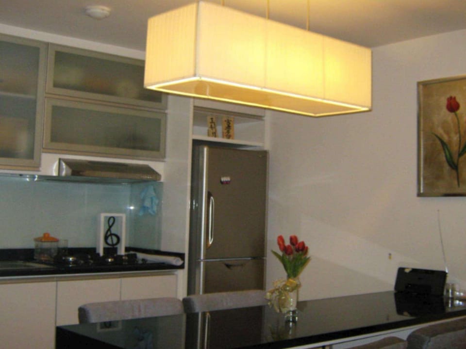 Full furnished with balcony, 3rd floor, pool view Apartment in South Jakarta City