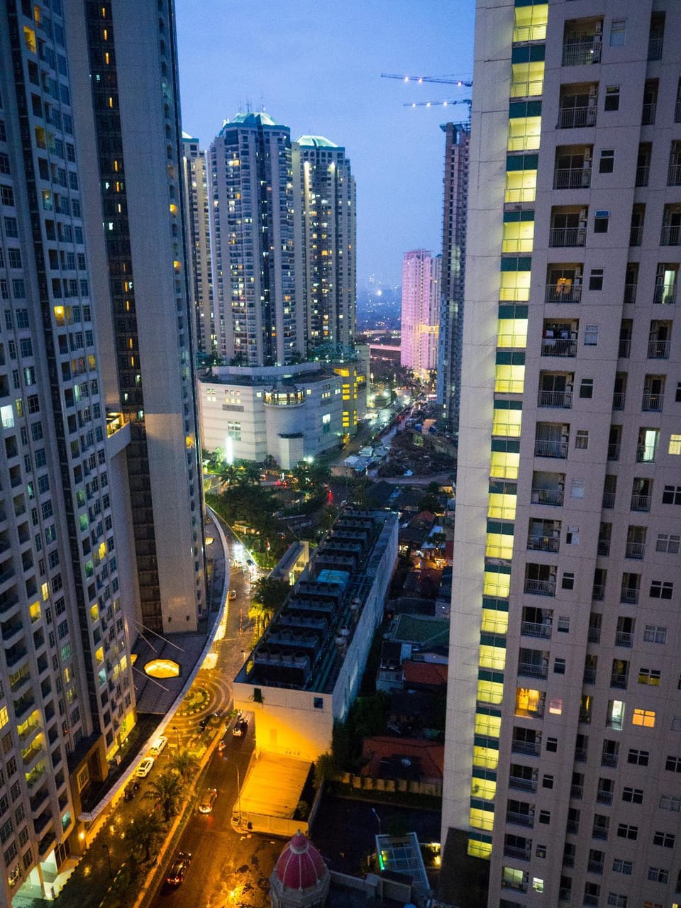 LUXURY STUDIO CONDO @CENTRAL PARK! BEST LOCATION! Apartment in Jakarta