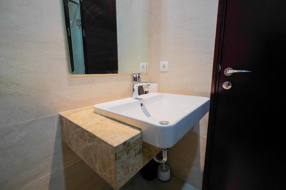 Exquisite Studio Menteng Park Apt By Travelio Apartment in Jakarta