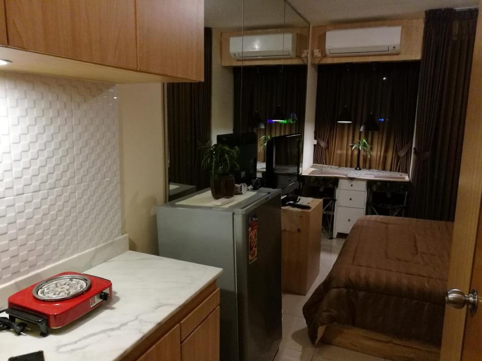 Pleasant@Tifolia , Studio, cozy in Kelapa Gading Apartment in Jakarta