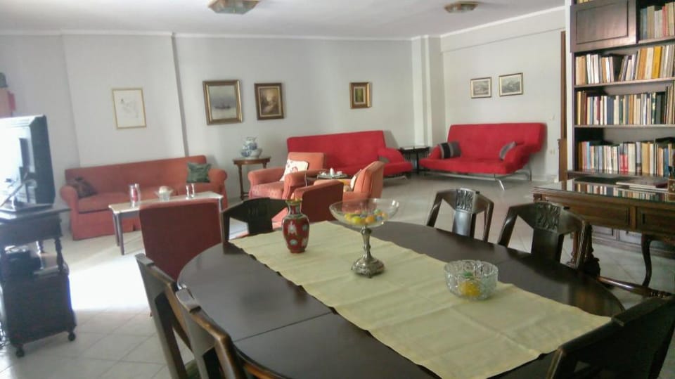 Comfortable flat, quiet and near city center Apartment in Thessaloniki