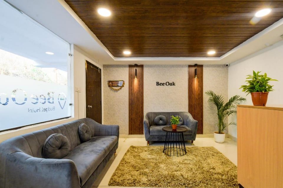Hotel O BEE OAK Hotel in Hyderabad
