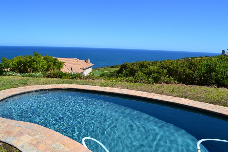 Pinnacle Point 8.2 Golf Safari SA Villa in Western Cape