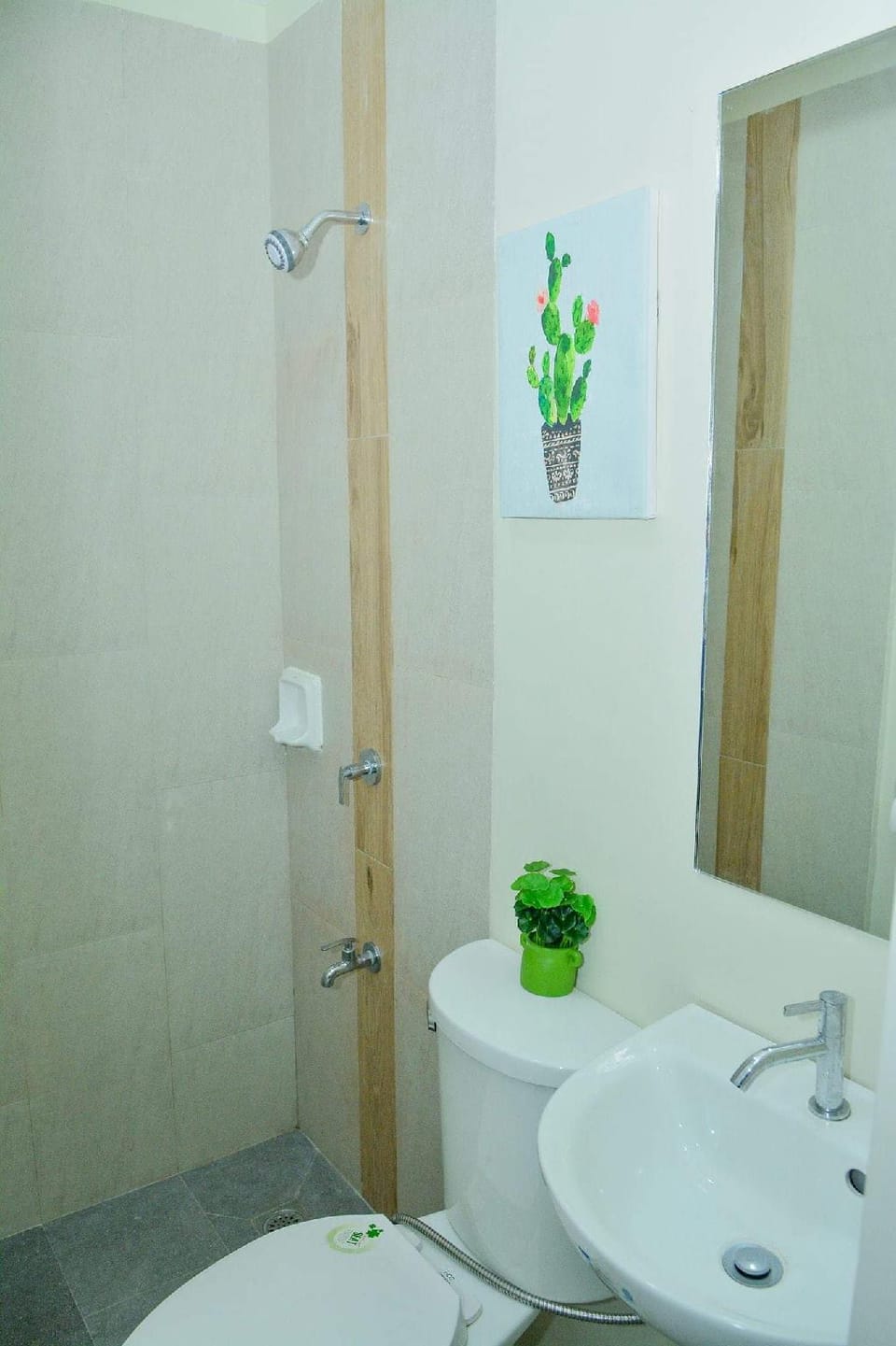 Mailz Haven Door C- Modern 3BR Apartment Near SM Apartment in Davao City