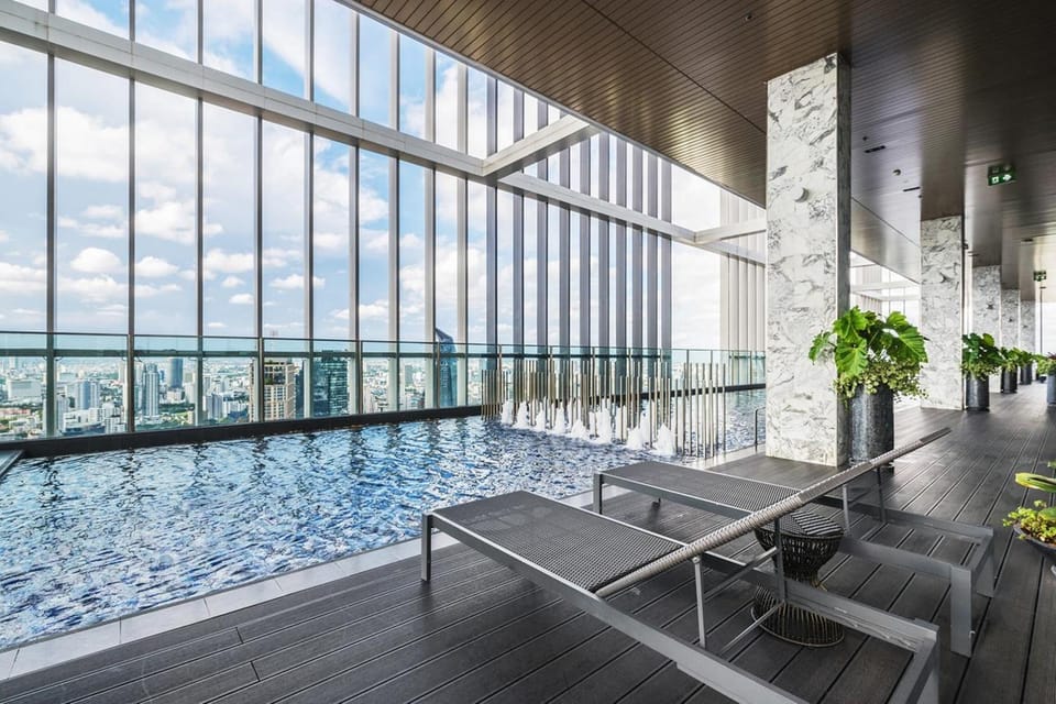 Panorama Pool/Gym Modern Apt. Near Emporim BTS 0 Apartment in Bangkok