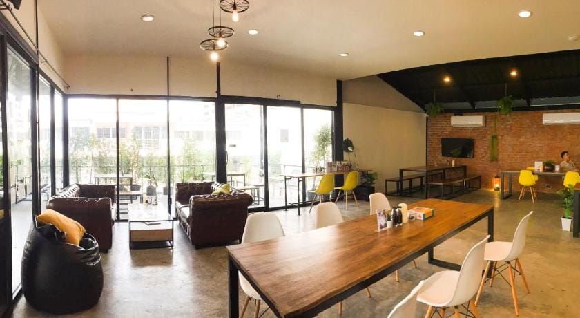 The Capsule by UnionSPACE Co-working and co-living Apartment in Bangkok