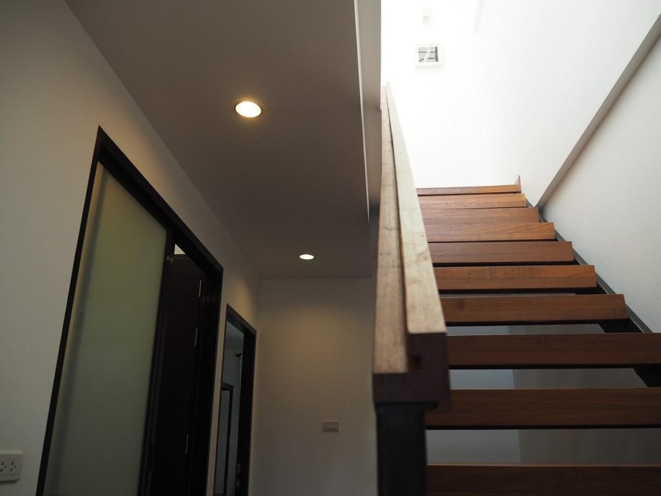 Splendid Wooden furnished home in Ekamai/Thonglo Vacation rental in Bangkok