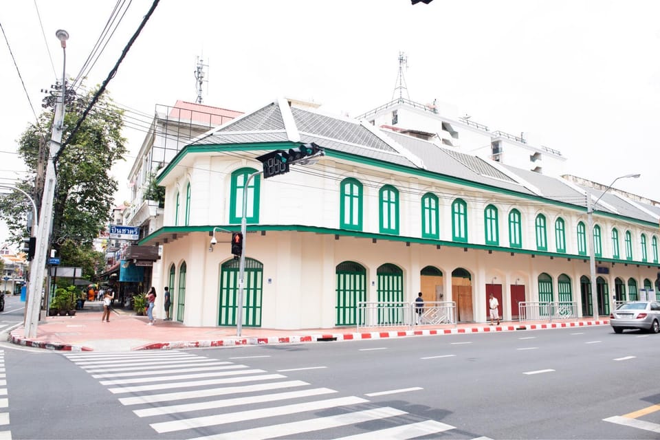 Two Bedrooms Penthouse near Khaosan Road Apartment in Bangkok