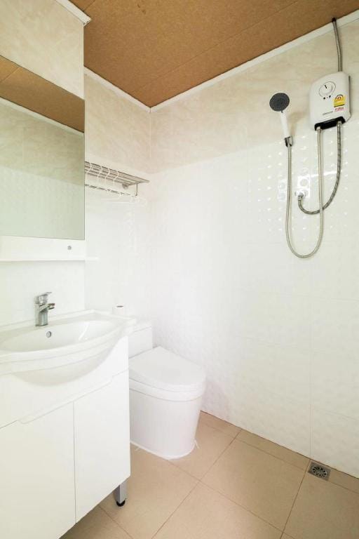 Business suite B Apartment in Bangkok