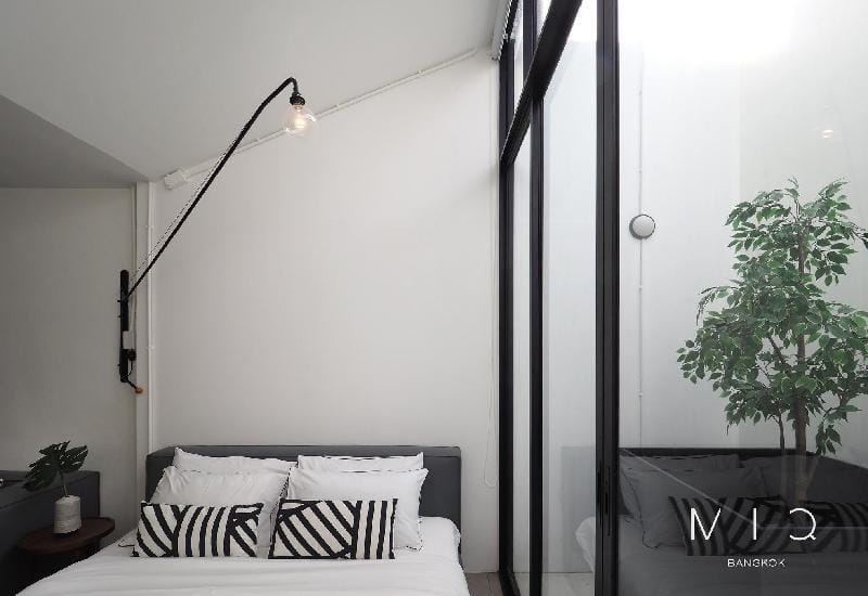 MIQ Home/Silom BTS,MRT/Wifi 300MB/NETFLIX/16pax Vacation rental in Bangkok