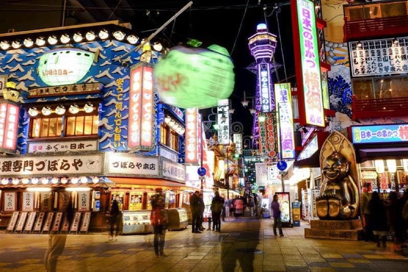 Direct Airport Bus, 1 min walk to Dotonbori, 3 min walk to Shinsaibashi 505 R7 Apartment in Osaka
