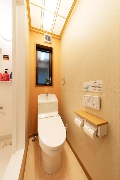 Shirakabanoyado - HOUKA, 5 guests OK! 　白樺の宿　芳華 Vacation rental in Osaka