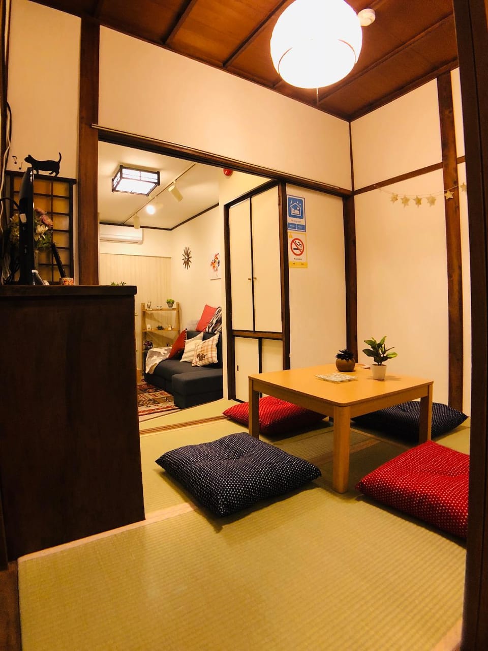 Momoko-1 mins to Station,Namba 8 mins,max 6 people Vacation rental in Osaka