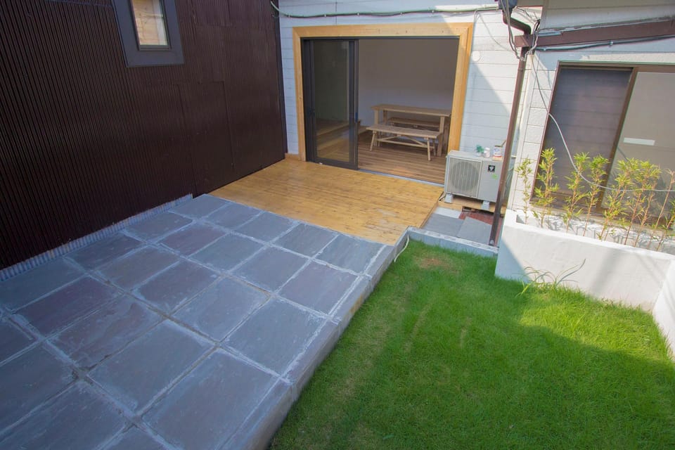 room 207 Vacation rental in Osaka