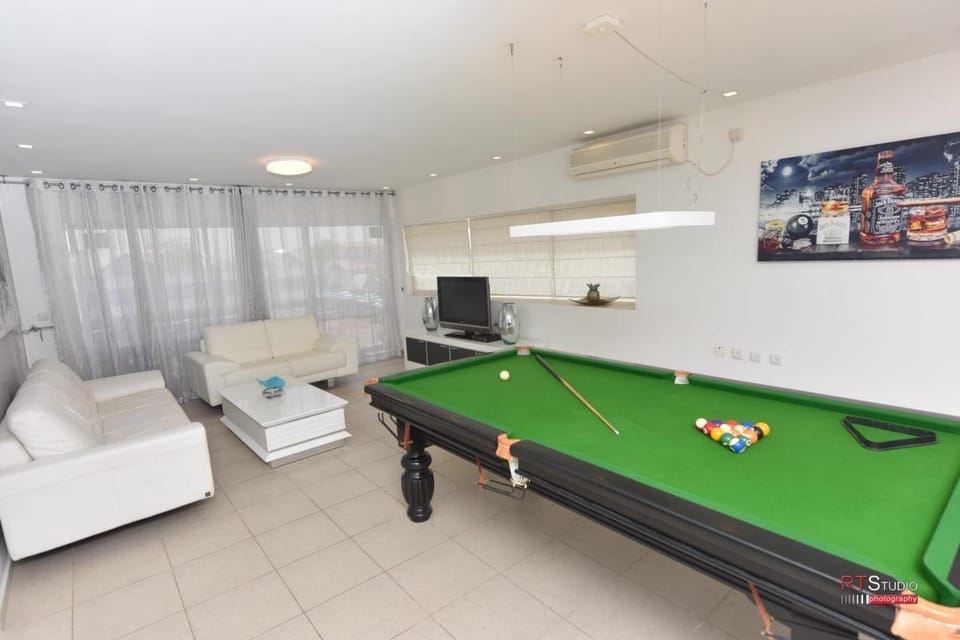 LUXURY VILLA - SEA VIEW 300M FROM THE BEACH Villa in Eilat