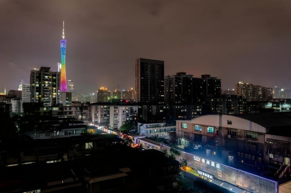 Xana Hotelle· Guangzhou Kecun Metro Station Pazhou Convention and Exhibition Center Hotel in Guangzhou