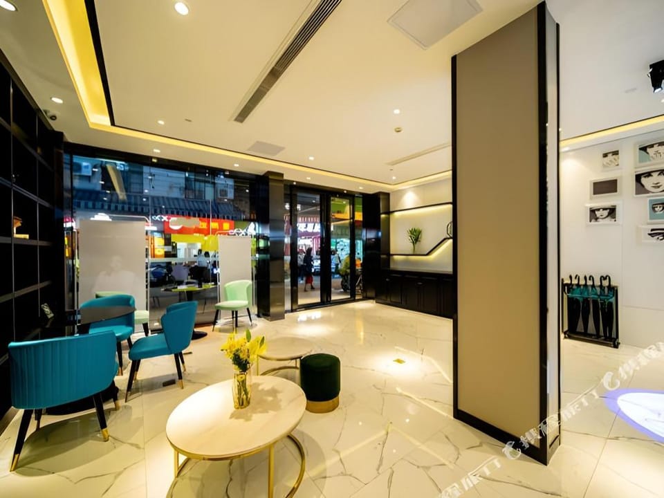 Xana Hotelle· Guangzhou Kecun Metro Station Pazhou Convention and Exhibition Center Hotel in Guangzhou