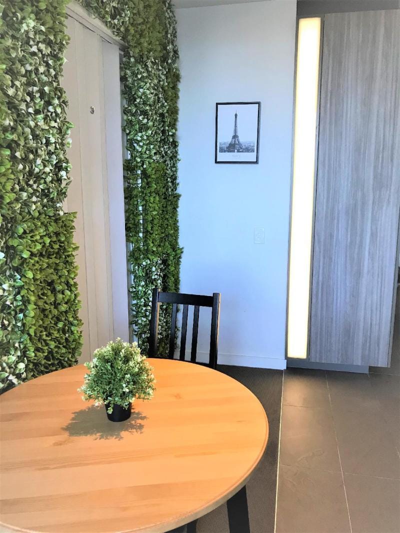 AUMS31-2 CBD private room cozy apt free tram zone Apartment in Melbourne