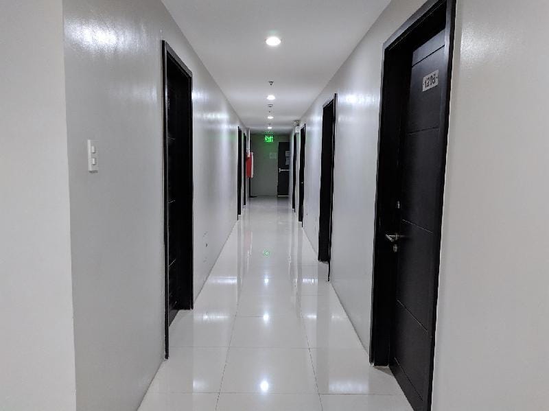 Cityscapes Residences - Condo Minimalist 12th Flr Apartment in Bacolod